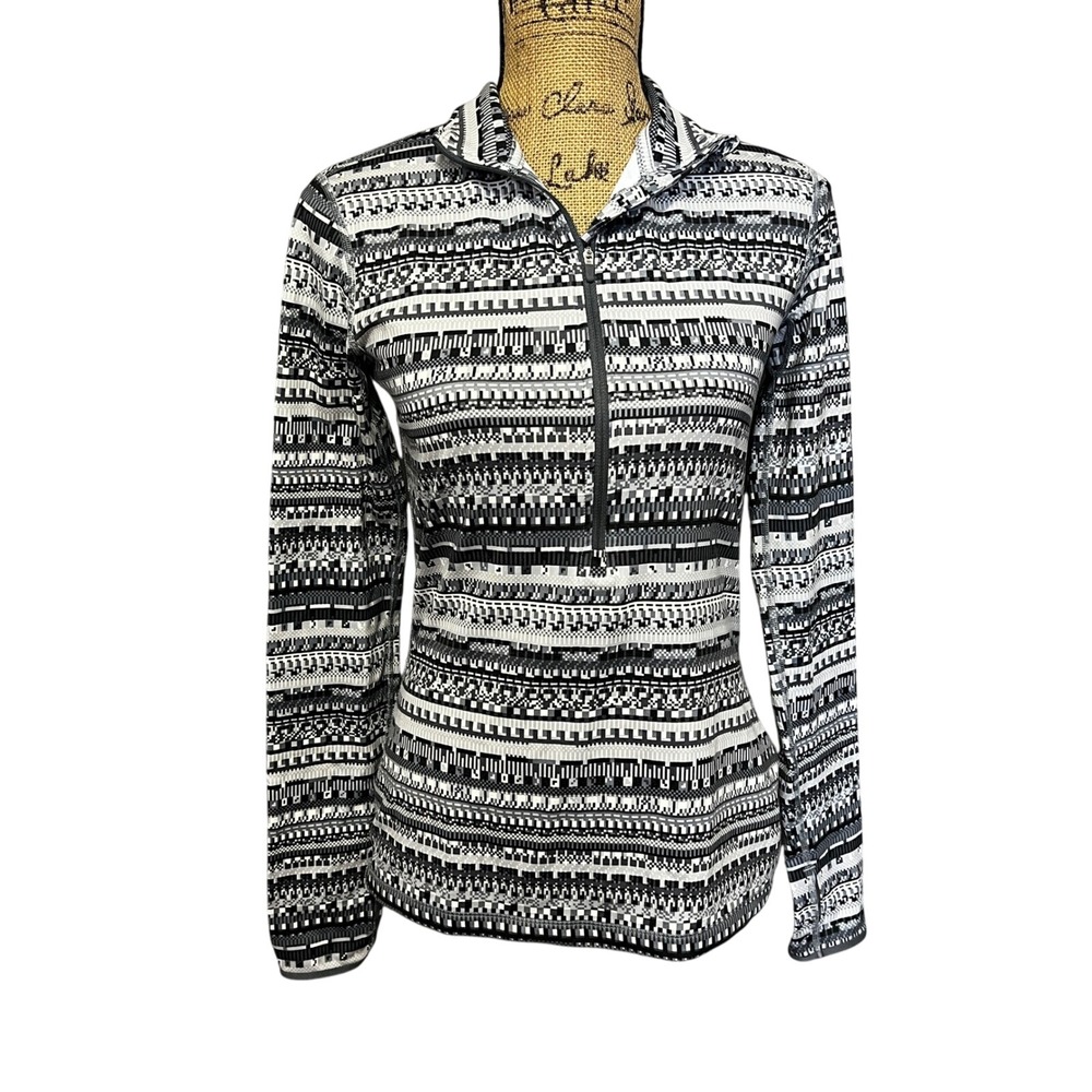 Nike Pro Dri-FIT Size Medium‎ Half Zip Pullover Top Athletic Black White Pattern